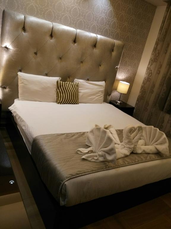 Nadine Hotel Suites Amman Exterior foto