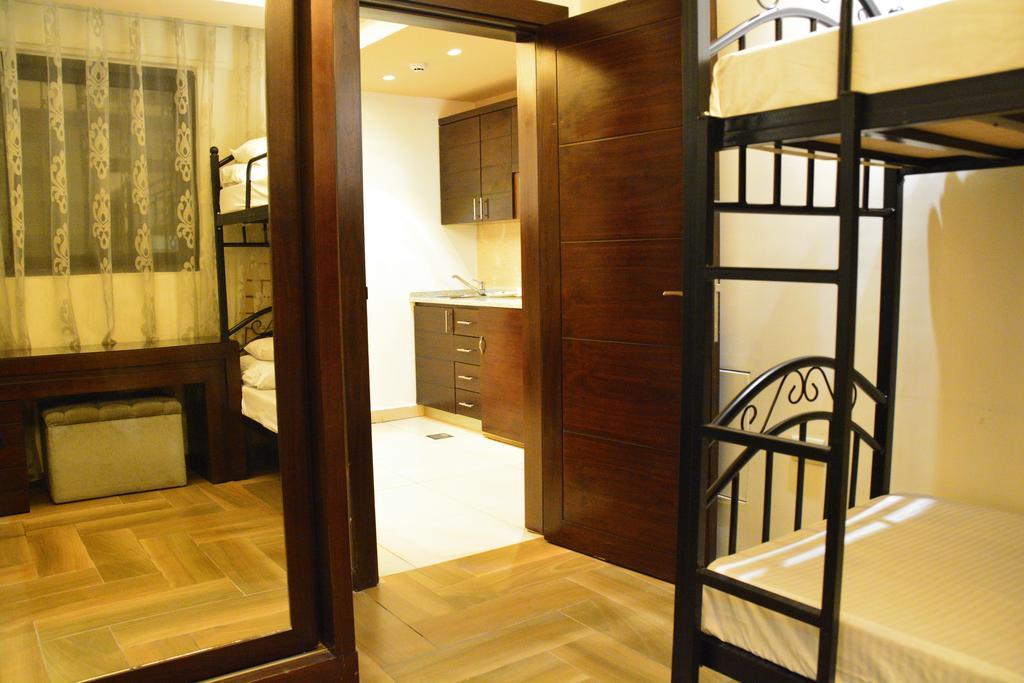 Nadine Hotel Suites Amman Exterior foto