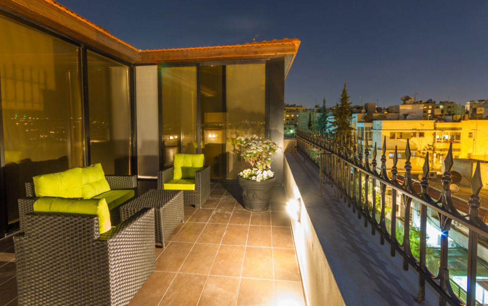 Nadine Hotel Suites Amman Exterior foto